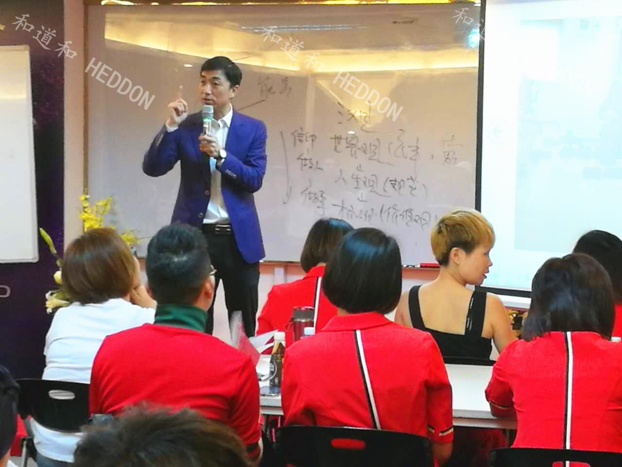 阿米巴經(jīng)營助力百絲服飾，以百米沖刺的速度力爭行業(yè)領(lǐng)導(dǎo)者！